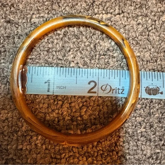 Vintage Bakelite Bangle Bracelet - Tested - Picture 3 of 4